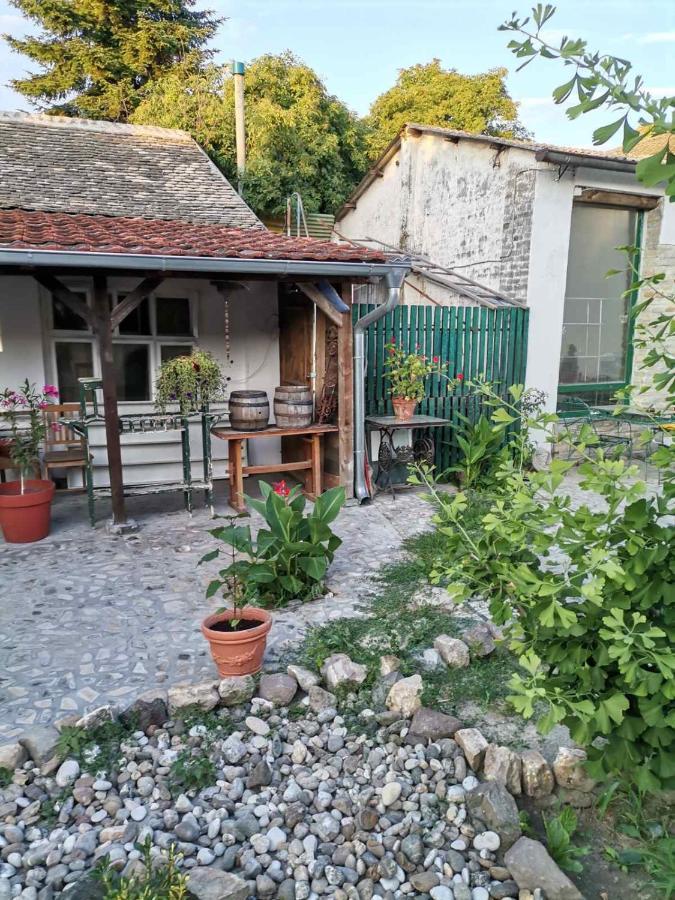 Somborski Salas - Strogi Centar Exterior photo