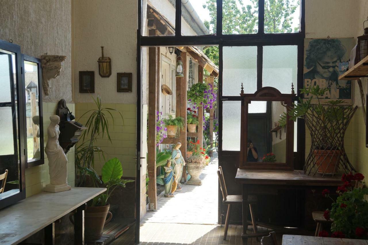 Somborski Salas - Strogi Centar Exterior photo